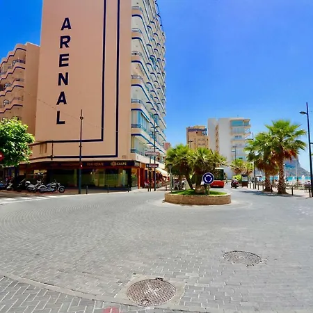 3- Bedroom In The Centre Of With Living Room, 1 Bathroom. * Calp